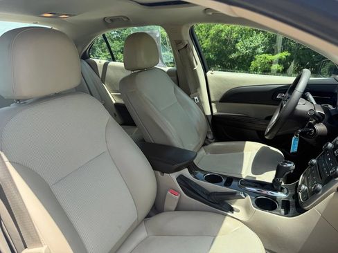Used 2014 Chevrolet Malibu LT w/ Power Convenience Package FWD image 21