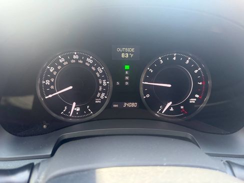 Used 2010 Lexus IS 250C RWD image 18