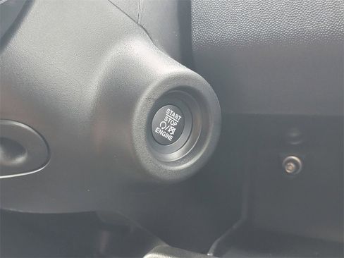 New 2026 RAM ProMaster 2500 image 19