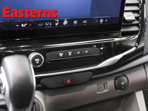 Used 2023 Ford Transit 350 XLT image 20