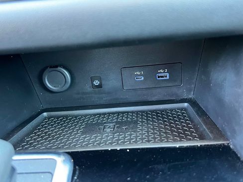 Used 2023 Nissan Pathfinder SL AWD/4WD image 31
