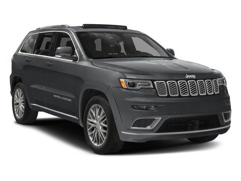 Used 2017 Jeep Grand Cherokee Summit w/ Platinum Series Group AWD/4WD image 9