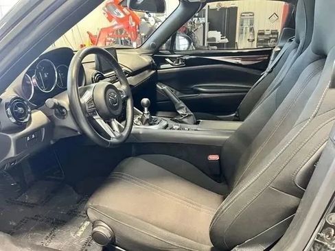 Used 2021 MAZDA MX-5 Miata RF Club image 18