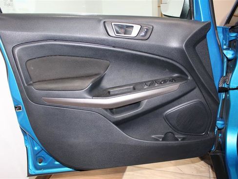 Used 2019 Ford EcoSport SE image 30