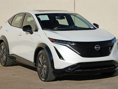 Used 2024 Nissan Ariya FWD image 55