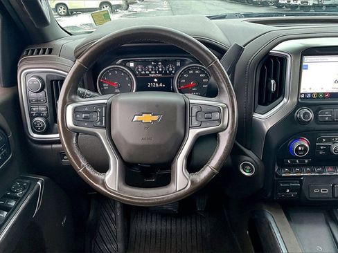 Used 2022 Chevrolet Silverado 1500 LTZ w/ LTZ Premium Package image 5