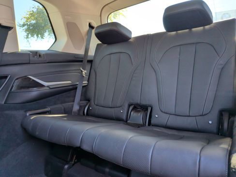 Used 2020 BMW X7 xDrive40i w/ Premium Package image 33