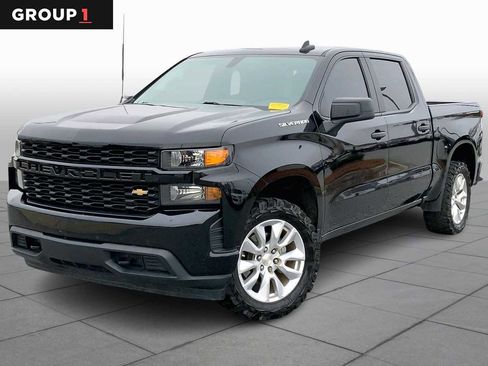 Used 2022 Chevrolet Silverado 1500 Custom image 1