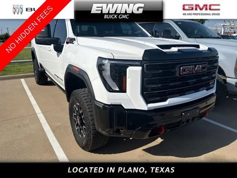 Used 2025 GMC Sierra 2500 AT4X AWD/4WD image 1