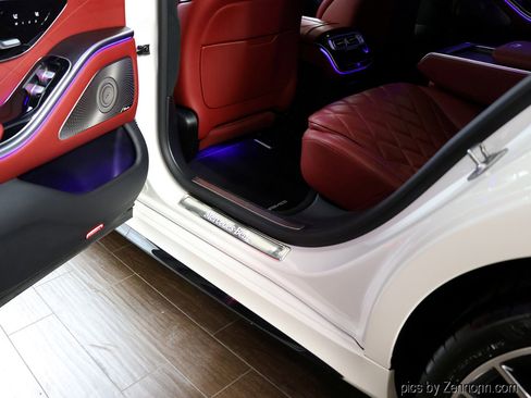 Used 2022 Mercedes-Benz S 580 4MATIC Sedan image 31