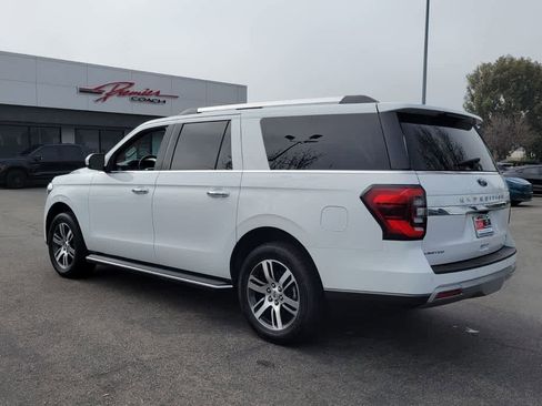 Used 2023 Ford Expedition Max Limited image 3