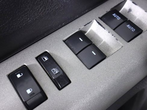 Used 2016 Ford F350 Lariat w/ Lariat Ultimate Package image 28