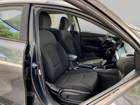Used 2020 Kia Forte Sedan FWD image 9