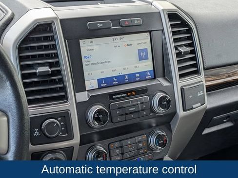 Used 2019 Ford F150 Lariat w/ Equipment Group 502A Luxury AWD/4WD image 19