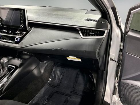 Used 2020 Toyota Corolla SE image 24