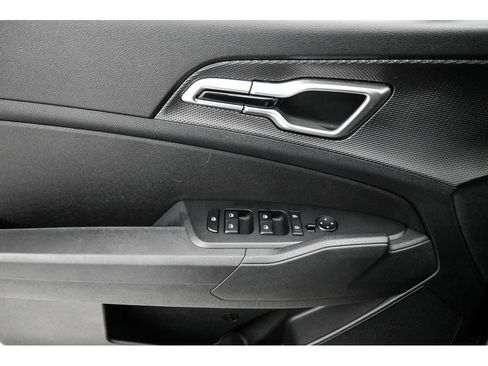 Certified 2023 Kia Sportage LX AWD/4WD image 29
