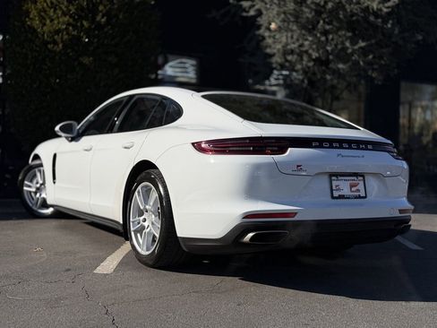 Used 2020 Porsche Panamera image 20