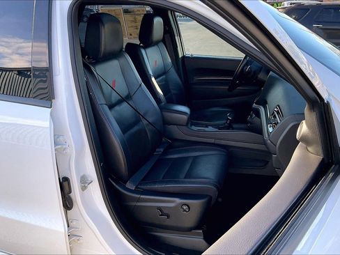 Used 2024 Dodge Durango GT image 7