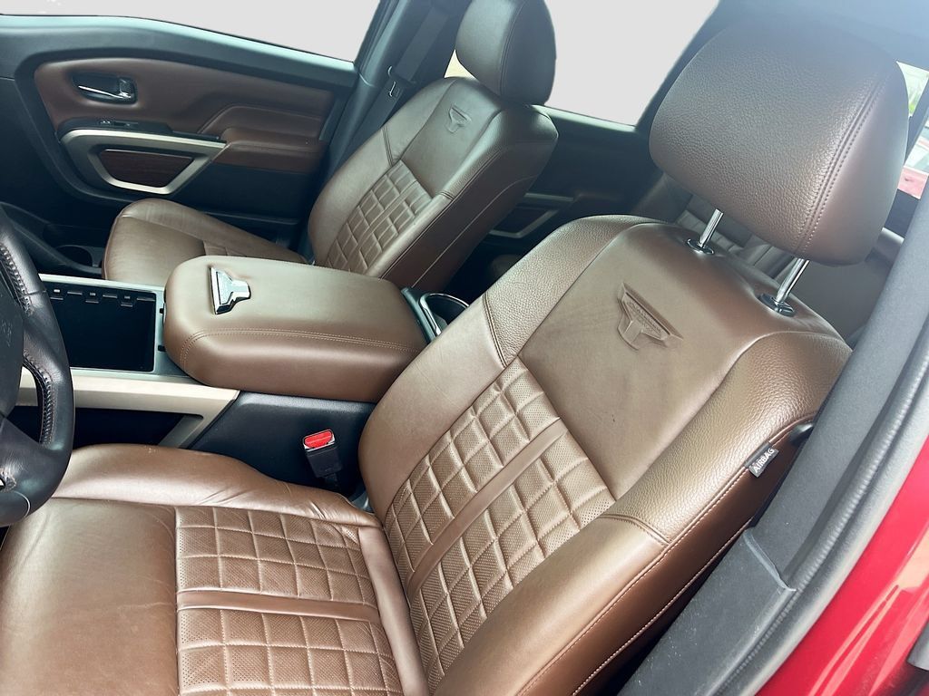 Used 2024 Nissan Titan Platinum Reserve w/ Moonroof Package AWD/4WD image 20