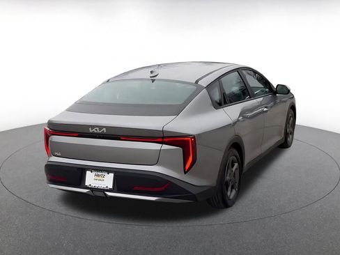 Used 2025 Kia K4 LXS image 14