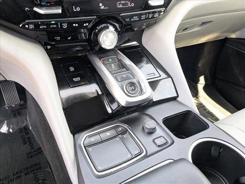 Certified 2023 Acura MDX SH-AWD w/ Technology Package image 12