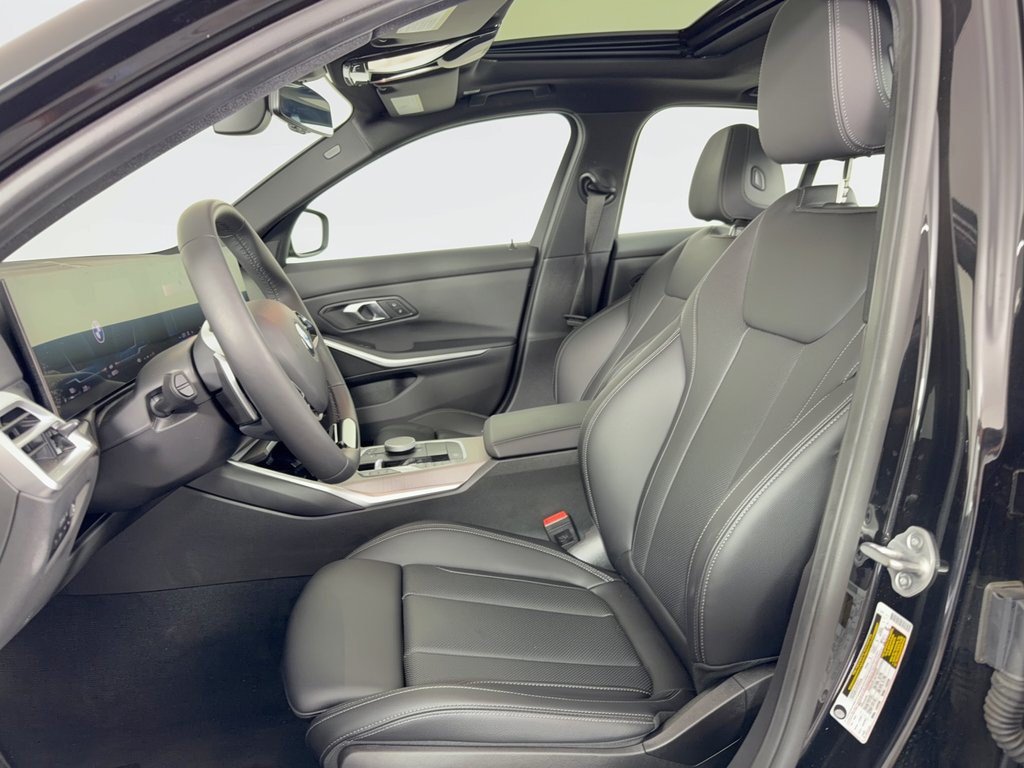 Used 2026 BMW 330i Sedan RWD image 5