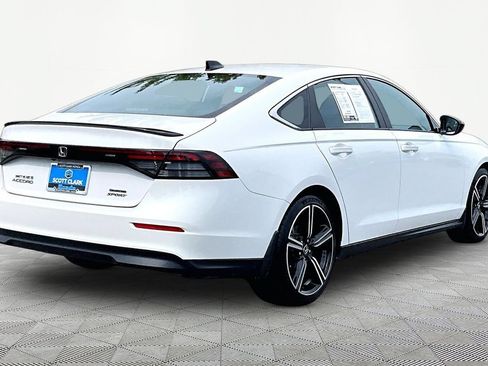 Used 2025 Honda Accord Sport image 6