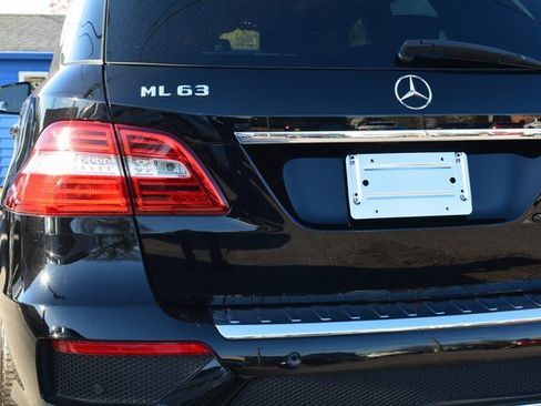 Used 2015 Mercedes-Benz ML 63 AMG 4MATIC image 6