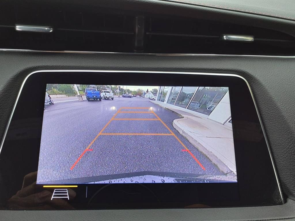 Used 2019 Cadillac XT4 Sport w/ Driver Assist Package AWD/4WD image 13