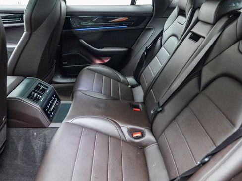 Used 2025 Porsche Panamera 4S image 23