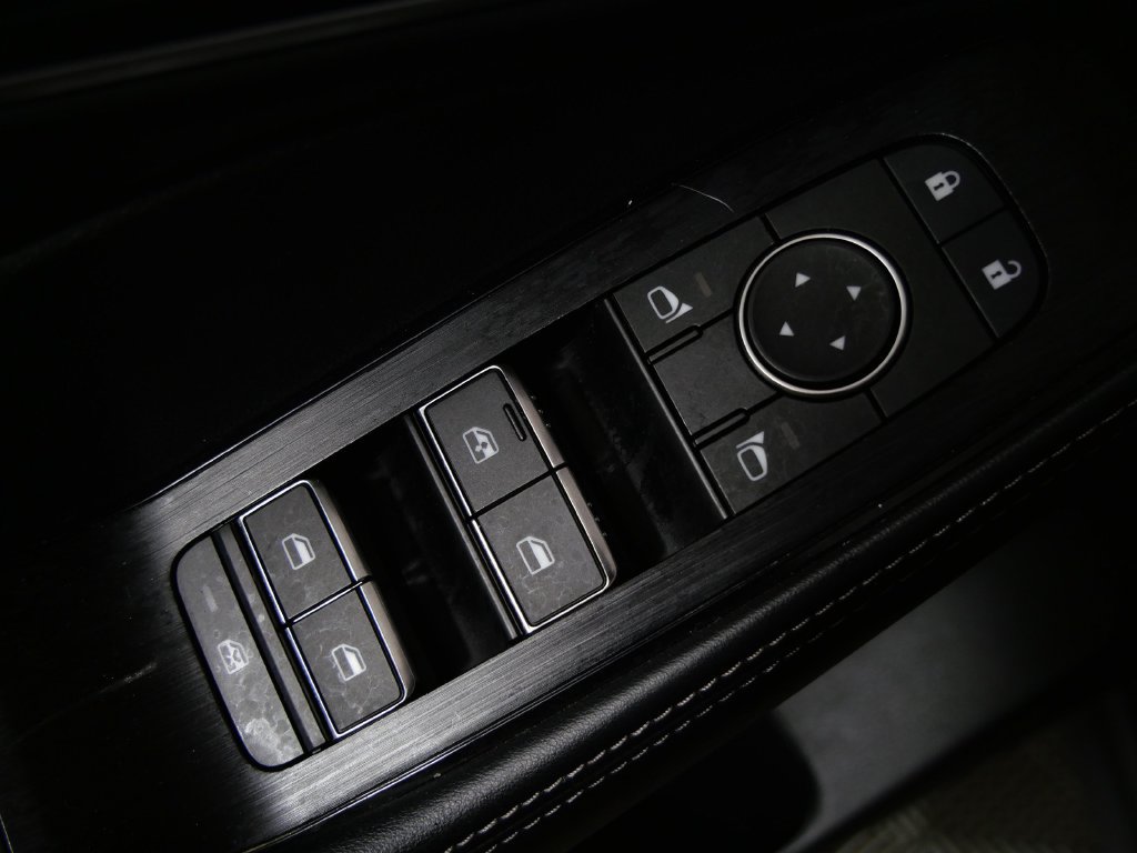 Used 2023 Nissan Rogue Platinum AWD/4WD image 15