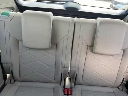 New 2026 Volkswagen Atlas SE AWD/4WD image 9