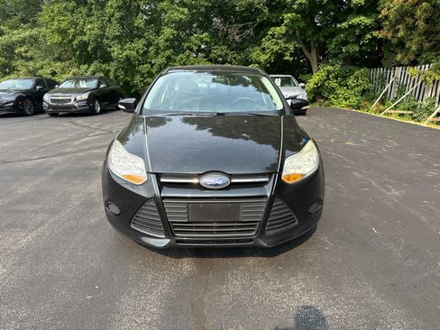 Used 2014 Ford Focus SE FWD image 8