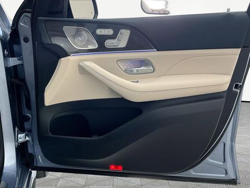 Certified 2026 Mercedes-Benz GLE 63 AMG S image 28
