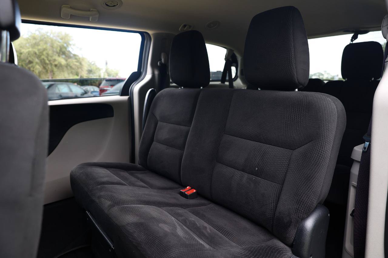 Used 2017 Dodge Grand Caravan SE w/ Power Window Group FWD image 8