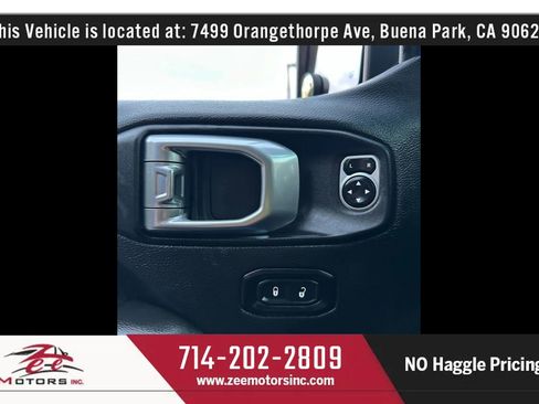 Used 2018 Jeep Wrangler Unlimited Rubicon image 40