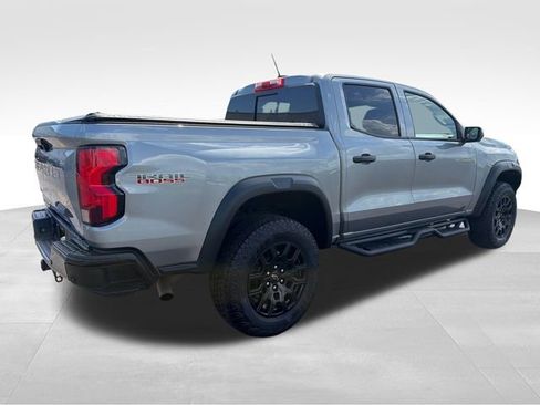 Used 2024 Chevrolet Colorado Trail Boss w/ Technology Package AWD/4WD image 7