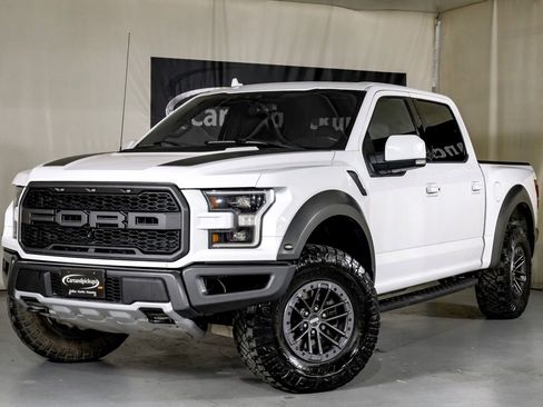 Used 2020 Ford F150 Raptor w/ Equipment Group 802A Luxury image 3