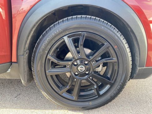 Used 2020 Nissan Kicks SR w/ SR Premium Package image 10