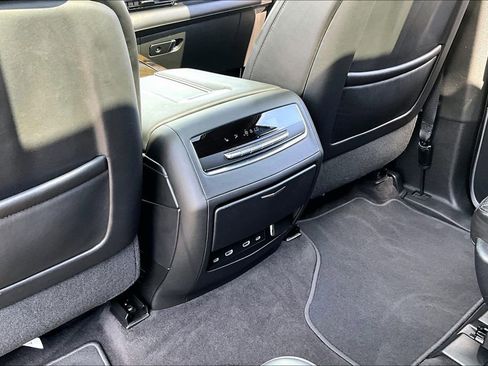 Certified 2023 Cadillac Escalade Sport Platinum AWD/4WD image 25