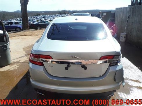 Used 2010 Jaguar XF Luxury image 6