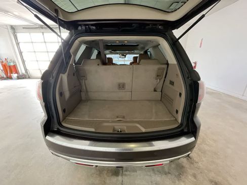 Used 2015 GMC Acadia Denali image 24