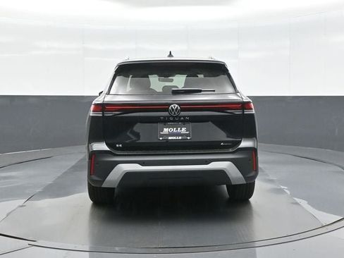 New 2026 Volkswagen Tiguan SE AWD/4WD image 6
