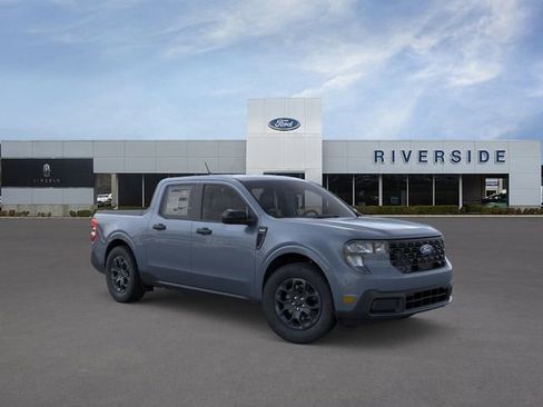 New 2026 Ford Maverick XLT w/ XLT Luxury Package FWD image 7