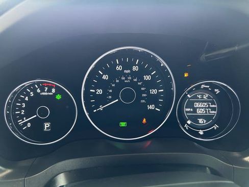Used 2018 Honda HR-V LX image 19