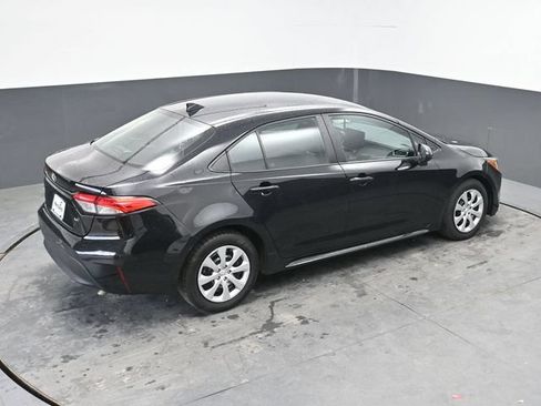 Used 2023 Toyota Corolla LE FWD image 22