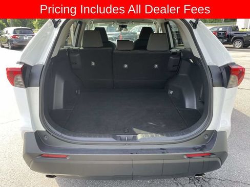 Used 2024 Toyota RAV4 XLE AWD/4WD image 13