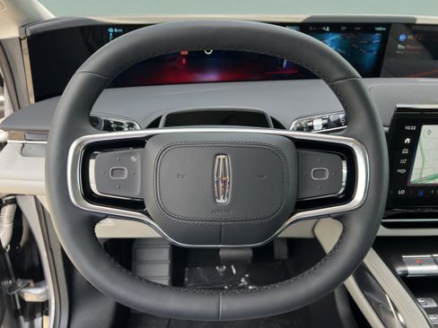 New 2026 Lincoln Nautilus Reserve image 10