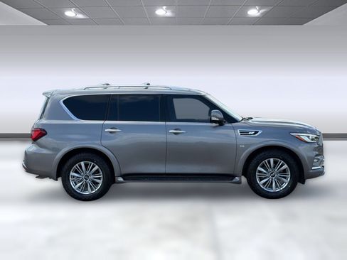 Used 2019 INFINITI QX80 Luxe AWD/4WD image 8