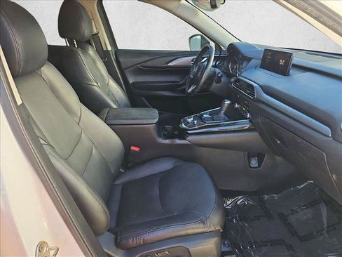 Used 2021 MAZDA CX-9 Touring FWD image 28